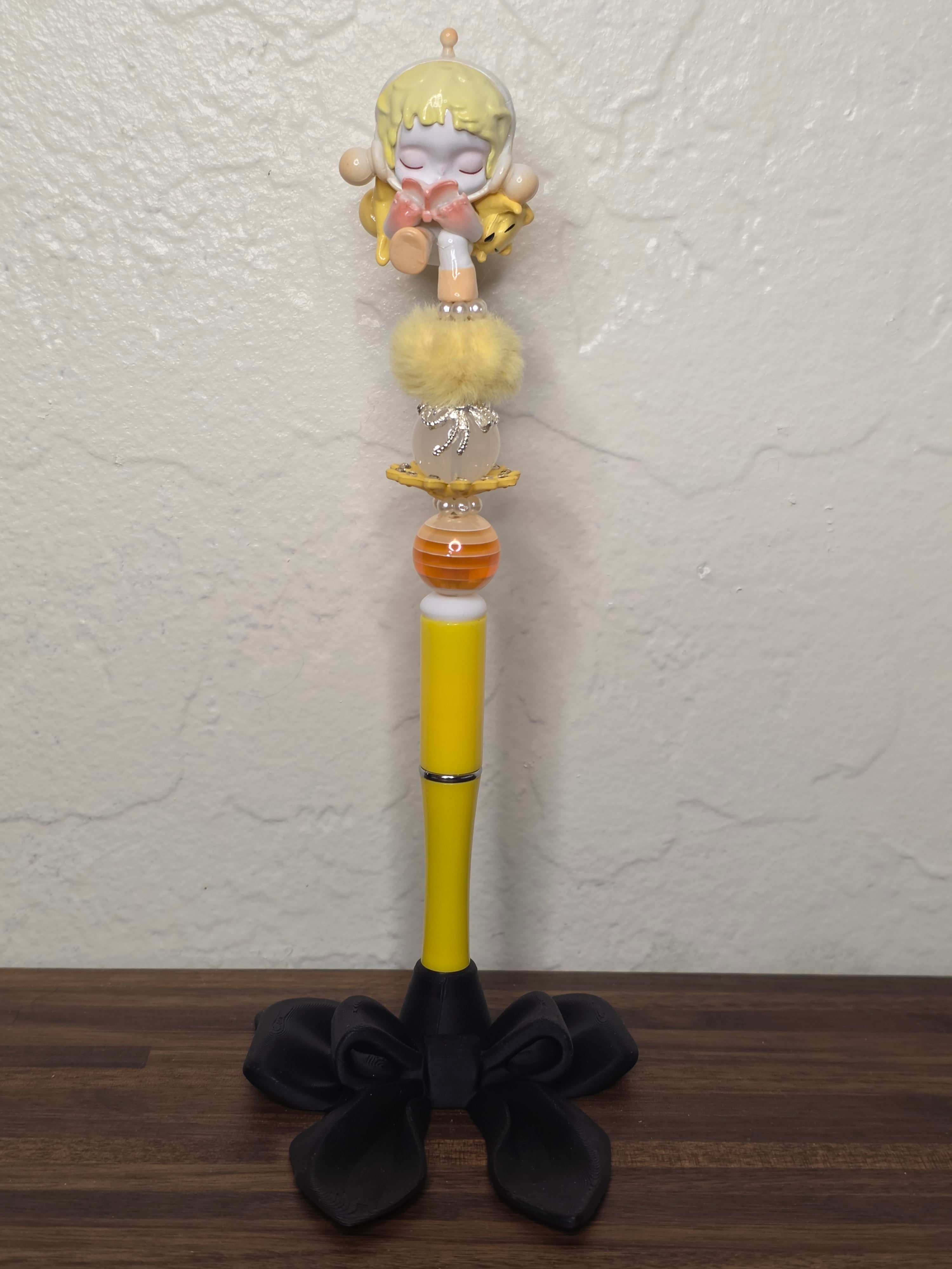 Blonde Girl and Cat Beaded Pen